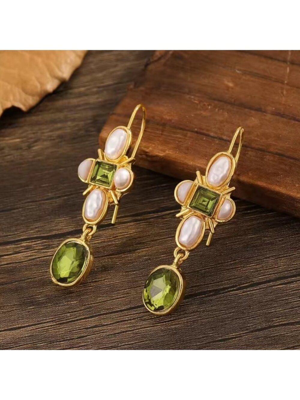 Anthro Asymmetric Green Crystal & Pearl Earrings – Gold Artistic Dangle Design - Picture 3 of 8